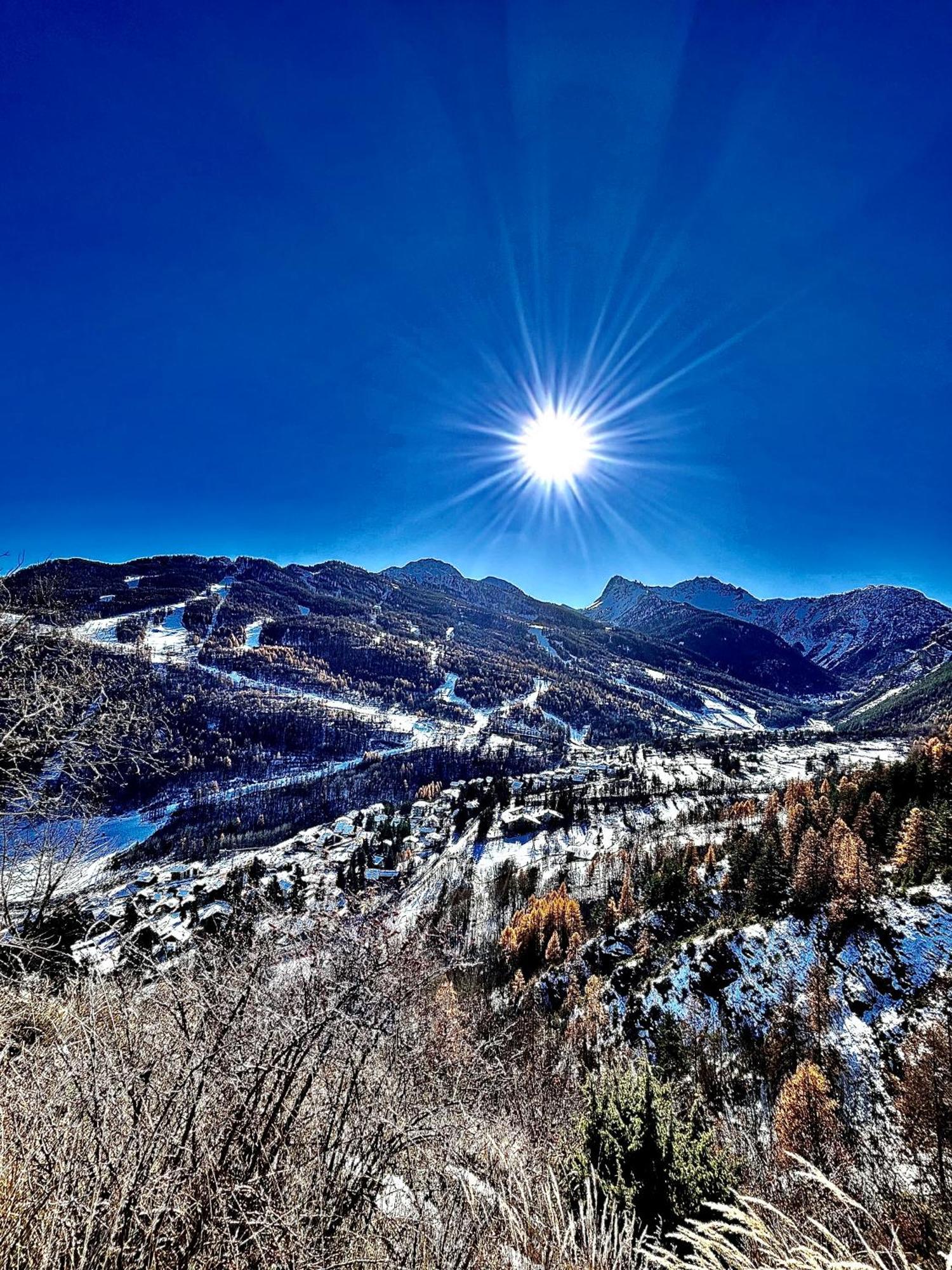 Hotel La Nigritella Bardonecchia Esterno foto